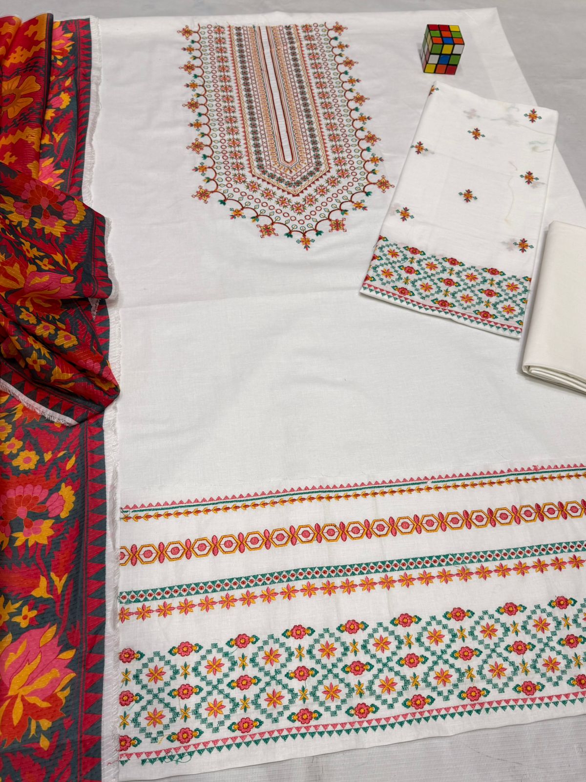 BRAND SAPPHIRE AIRJET LAWN 3PC HEAVY EMB